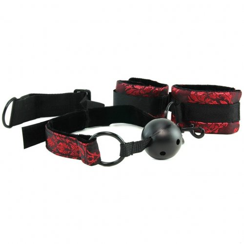 Дышащий кляп с наручниками Scandal Breathable Ball Gag W Cuffs photo 1